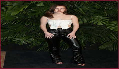 Melissa Benoist - Bio, Age, Career, Nationality, Net Worth, Facts